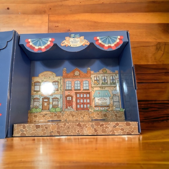 Cherished Teddies | Club ~ 5 years Anniversary ~ LANNY Figurine - Picture 4 of 11